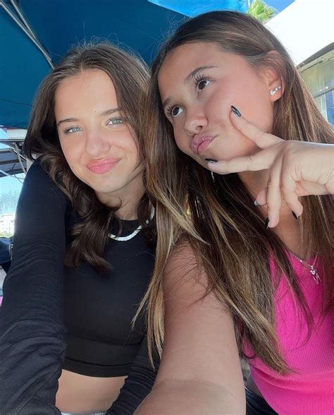 nathi Costa and maddy mcgraw ! ★ | Cartazes de filmes de terror, Madeleine, Cartazes de filmes