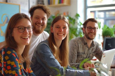 Work Happy 的图像结果