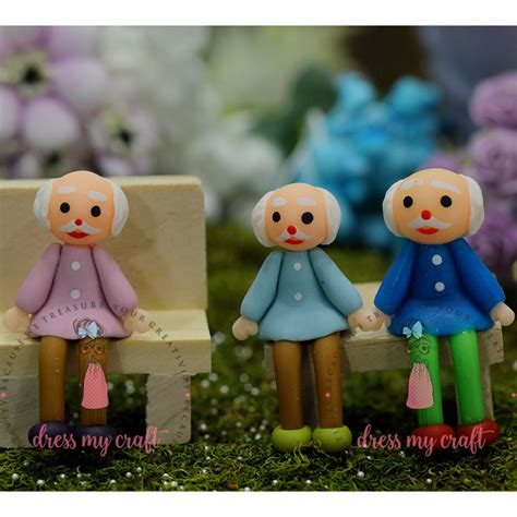 Grand Paa - Miniature – CRAFTERS CORNER