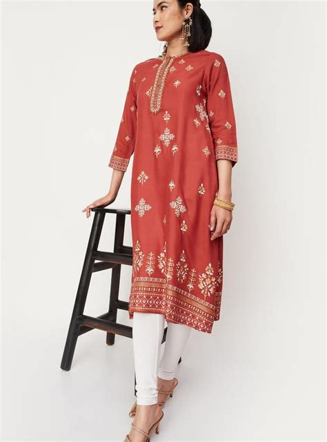 Buy Women Embroidered Kurta with Pocket Online at just Rs. 999.0 ...