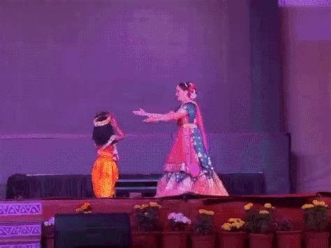 60 Year Old Padmini Kolhapure Sri Krishna Leela Dance Drama Rukmini ...