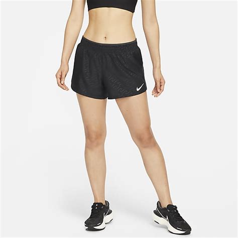 Women's Shorts. Nike IN
