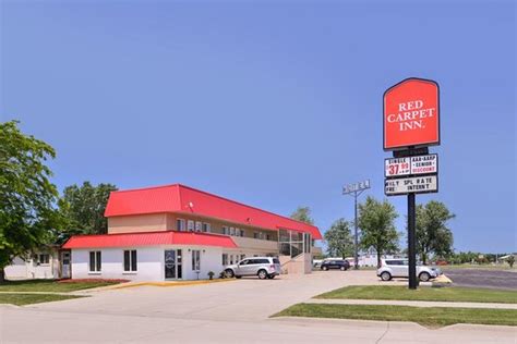 RED CARPET INN WORTHINGTON - Motel Reviews, Photos, Rate Comparison ...
