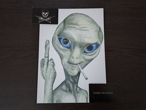 Alien Pencil Art 的图像结果