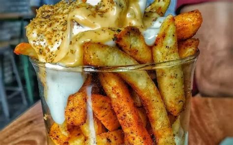 Hog On Overloaded Fries & Freakshakes At BlackJack On Punjabi Bagh Club ...
