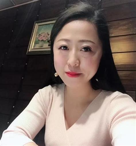 从此孤独-女-47岁-离异-广东-深圳-会员征婚照片电话-我主良缘婚恋交友网