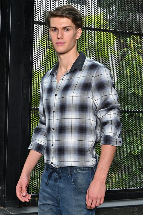 Gracie - Check Shirt With Denim Collar - Grey – POE.NET