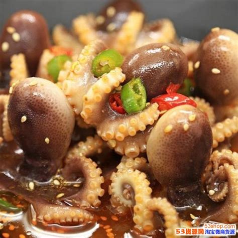 韩国小哥直播吃海鲜大餐，巨大的章鱼触角简直太美味，看完简直食欲大增！_腾讯视频