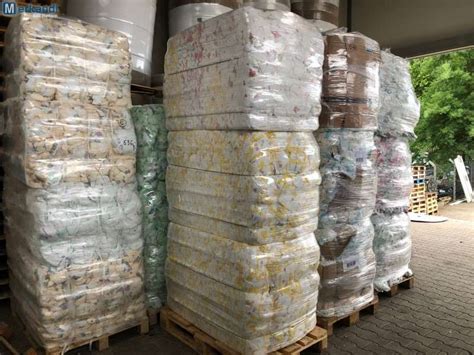 Baby diapers and baby pants (pull-up) 2nd choice in bales pressed ...