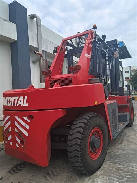 Forklift Rental Services - 20 Ton Forklift Rental Service Provider from ...