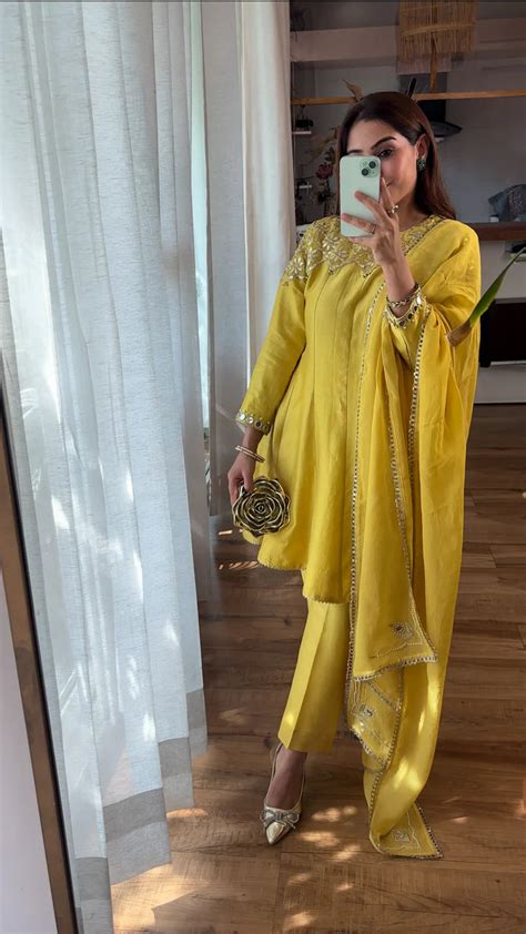 Yellow Embroidered Kurta Set – Gownwala