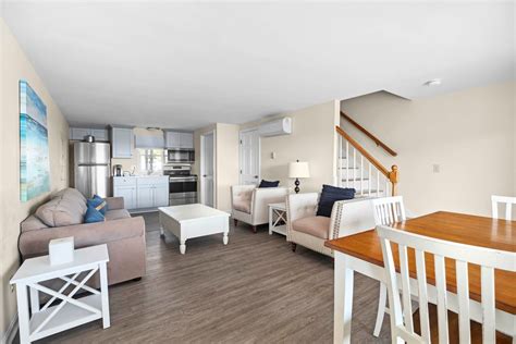 Cape Cod Townhouse | Chatham Tides Resort