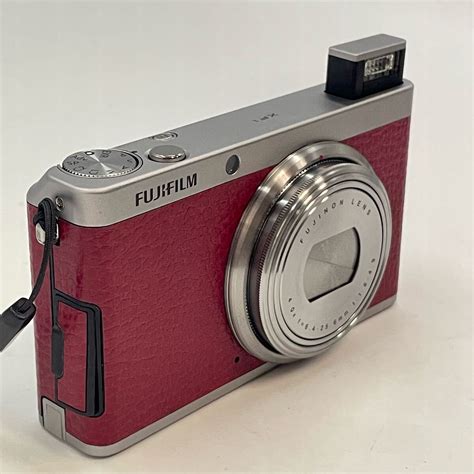 Yahoo!オークション - FUJIFILM XF1 DIGITAL CAMERA コンパクト デジ...