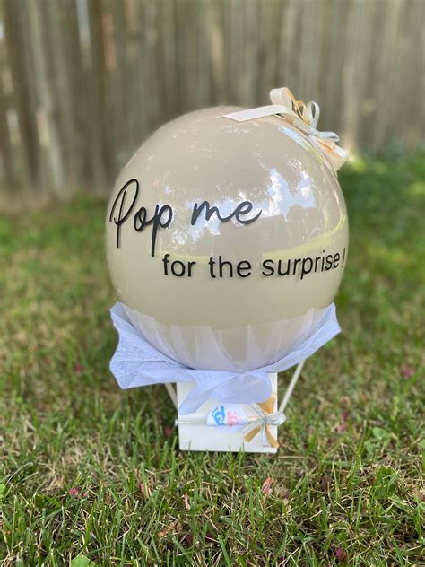 Gender Reveal Balloon Pop: Powder & Glitter Surprise - Etsy | Gender ...