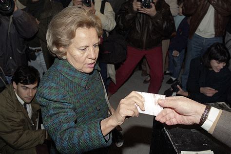Women Politicians Portugal 的图像结果