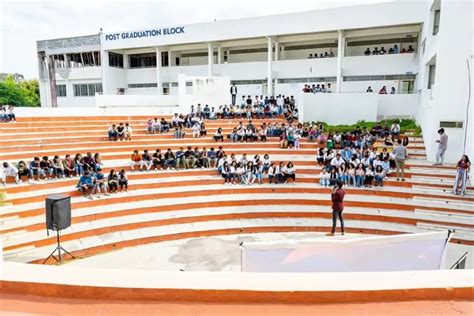 Vogue Institute of Art and Design Bangalore Campus: Photos, Virtual Tour