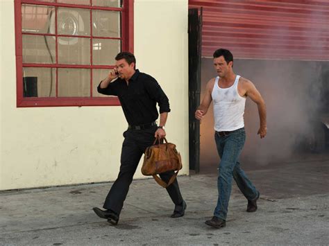 'Burn Notice': A Refreshingly Retro Spy Caper : NPR