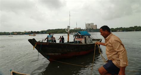 How Mumbai’s Koli Fishermen are Affected by Climate Change Risks