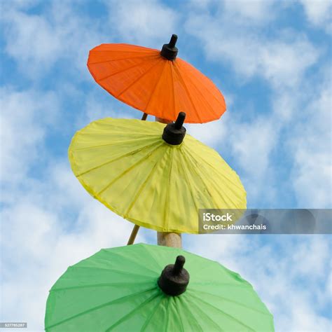 Thai Traditional Umbrella With Blue Sky Stock Photo - Download Image Now - Art And Craft, Asia ...