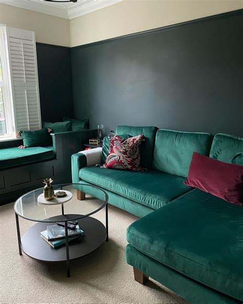 Benjamin Moore Essex Green