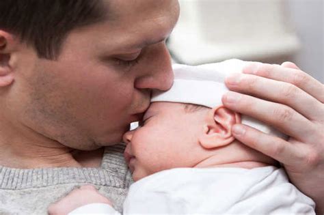 Dad pampers a baby too #ItTakes2