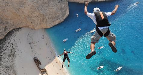 Photos: amazing BASE jump locations