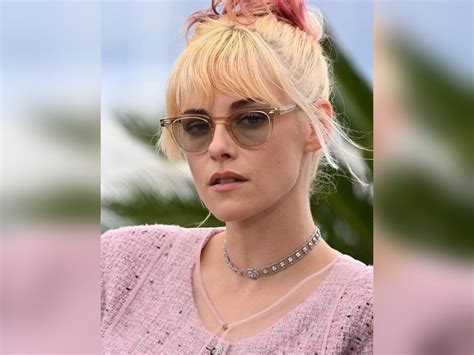 Kristen Stewart’s directorial debut gets four-minute ovation at Cannes