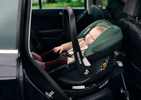 What is ISOFIX and how can parents use it? | Maxi-Cosi