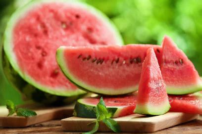 7 Foods that Debloat - AskMeAll