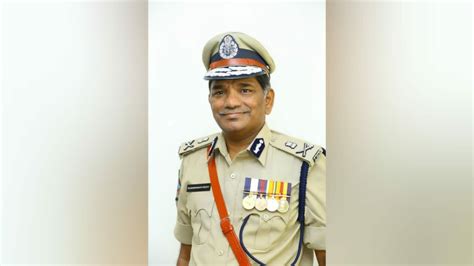 50 AP cops awarded, DGP bags President police medal