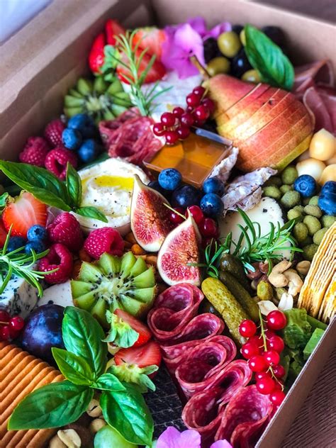 Making a Grazing Box 的图像结果