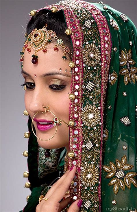 Editor’s Picks: Five Makeup Must-Have Products for 2014 – India's ...