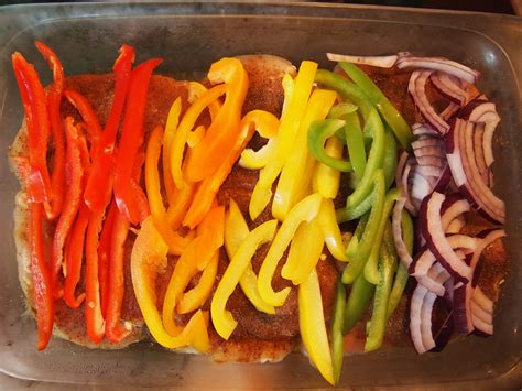 Oven Chicken Fajitas Carving Station. This is the EASIEST Way to Feed a ...