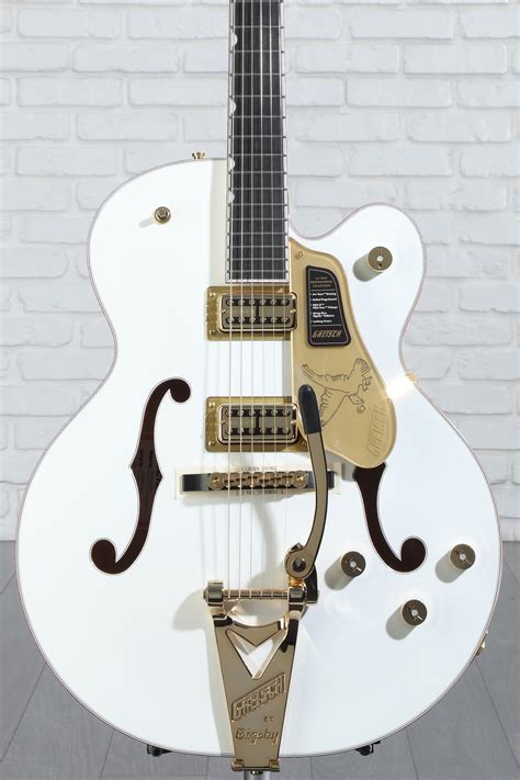 Gretsch Professional Falcon Hollowbody Electric Guitar - White | Sweetwater