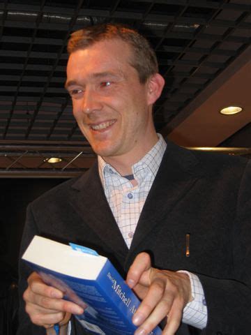 Frases de David Mitchell (68 citações) | Citações e frases famosas