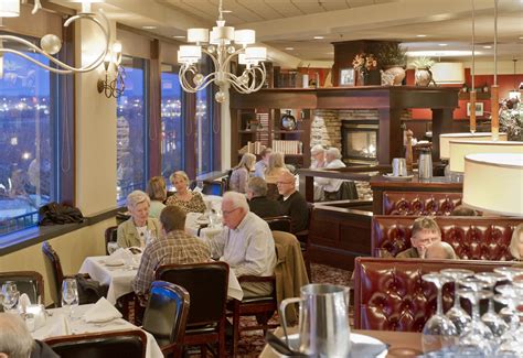 Kahill's Steak-Fish & Chophouse (South Sioux City) | VisitNebraska.com