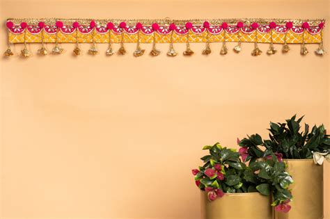 Pink & Yellow Tassel Toran – The Zappy Box