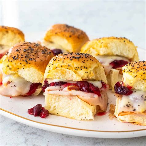 22 Easy slider recipes that are delicious and perfect for a crowd ...
