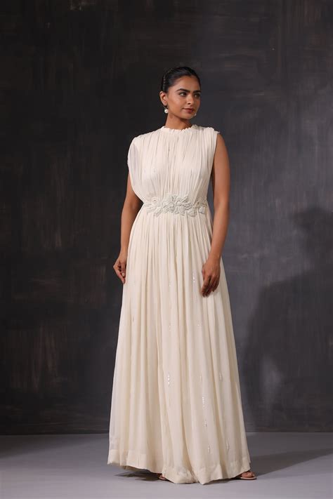 GOWN – K.Anshika