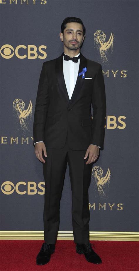Riz Ahmed On How To Wear The Suit At The Emmys 2017