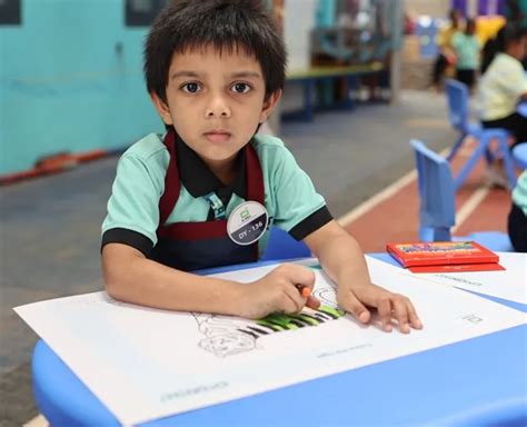 DiYES International School