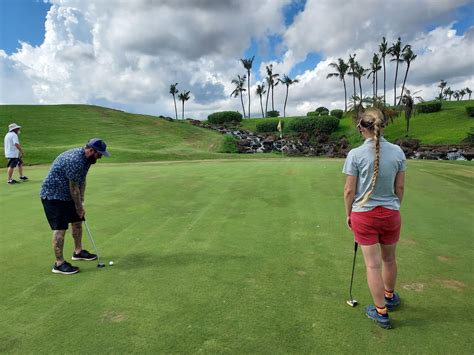 Royal Kunia Country Club for Hawaii visitor golfers