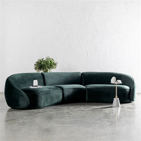 CARSON LINCOLN CURVED 3S SOFA | HIGHLAND GREEN VELVET – Living By Design