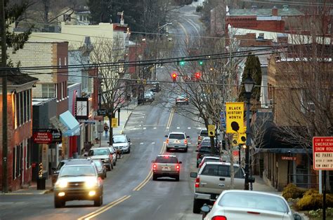Lewisburg, WV | Towns in west virginia, West virginia, Oh the places ...