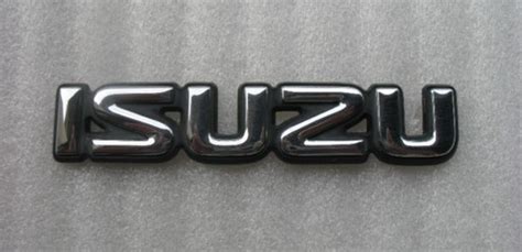 Isuzu Mu-x spare parts | Buy used spare parts | Partfinder India