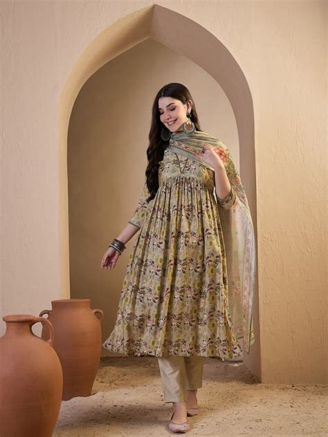 Women Floral Printed Pleated Gotta Patti Chanderi Cotton Top with Trou ...