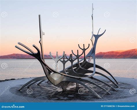The Sun Voyager Dreamboat Sculpture in Reykjavik, Iceland Editorial ...