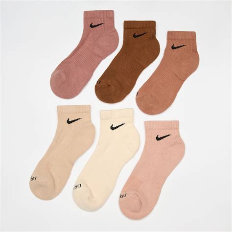 Nike Unisex Adult Everyday Cushioned Training Ankle Socks (6-Pack)