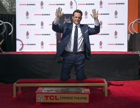 Vince Vaughn Places His Handprints in cement at Hollywood's TCL Chinese ...