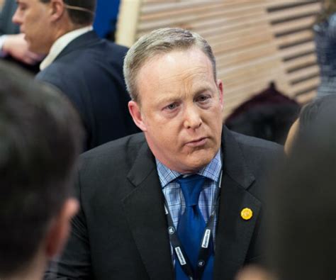 RNC's Spicer: Trump Can Drain the Swamp With Establishment Help ...